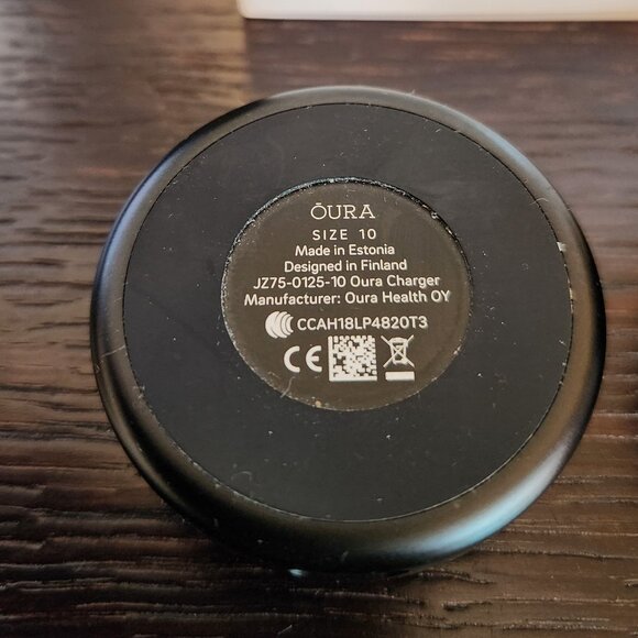 Spare Oura Ring Charger (Gen 2, works with Gen 3 as well) - Picture 2 of 2